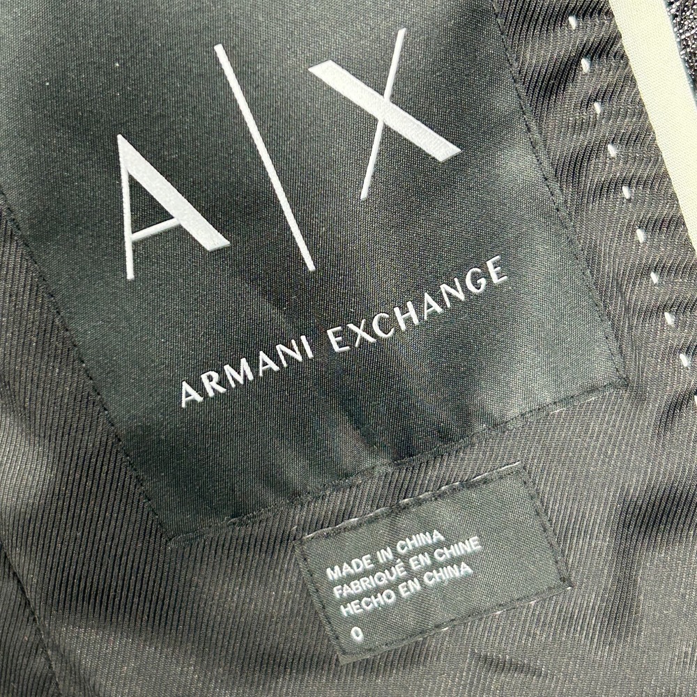 Armani Exchange One Button Metallic Shimmer Size O - Picture 3 of 3
